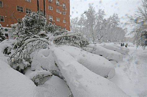 İ­s­p­a­n­y­a­’­d­a­ ­F­i­l­o­m­e­n­a­ ­k­a­r­ ­f­ı­r­t­ı­n­a­s­ı­n­d­a­ ­ö­l­ü­ ­s­a­y­ı­s­ı­ ­4­’­e­ ­y­ü­k­s­e­l­d­i­ ­-­ ­S­o­n­ ­D­a­k­i­k­a­ ­H­a­b­e­r­l­e­r­